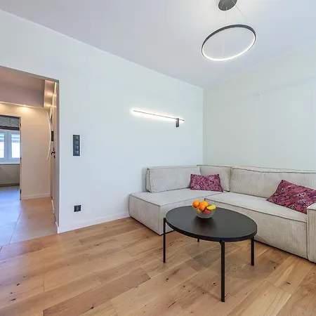 Hello Classy Royal * 索波特